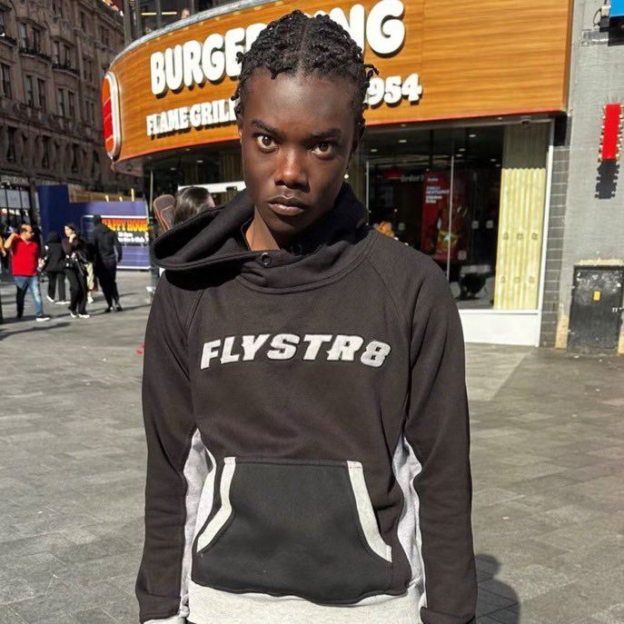 🇻🇮 tweet media