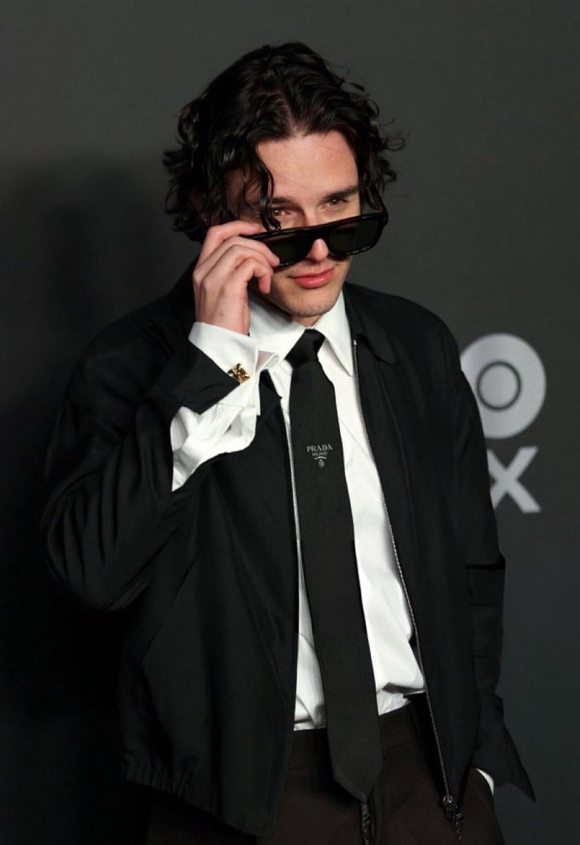 ren 👹🎬🦴🎸 tweet media