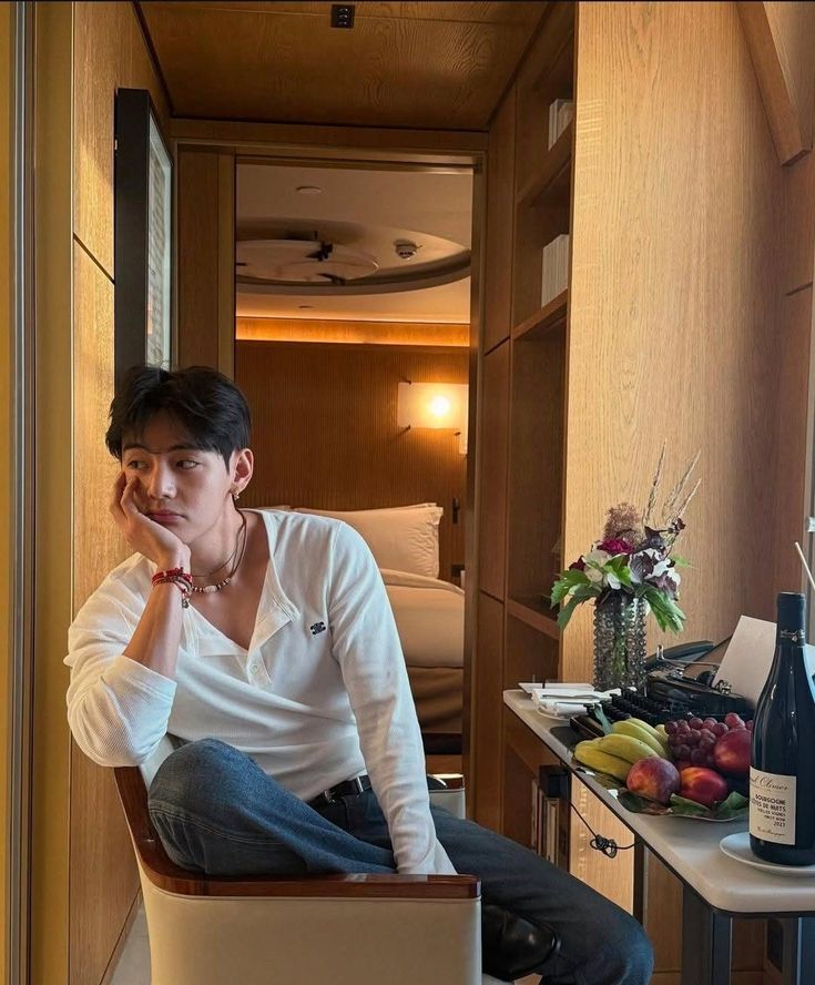 i used to be kina👾 tweet media