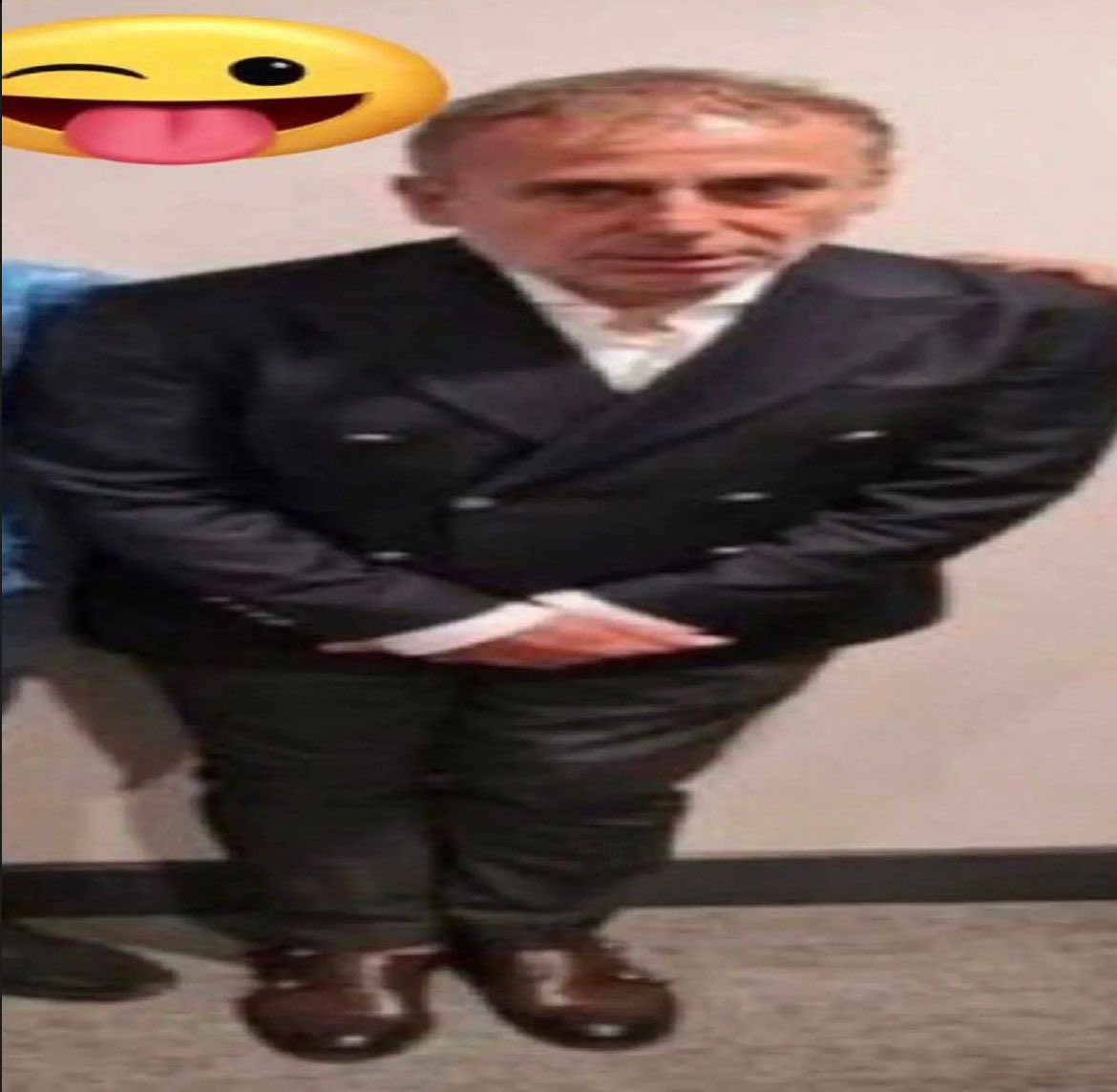 phoenix⋆˚࿔ tweet media