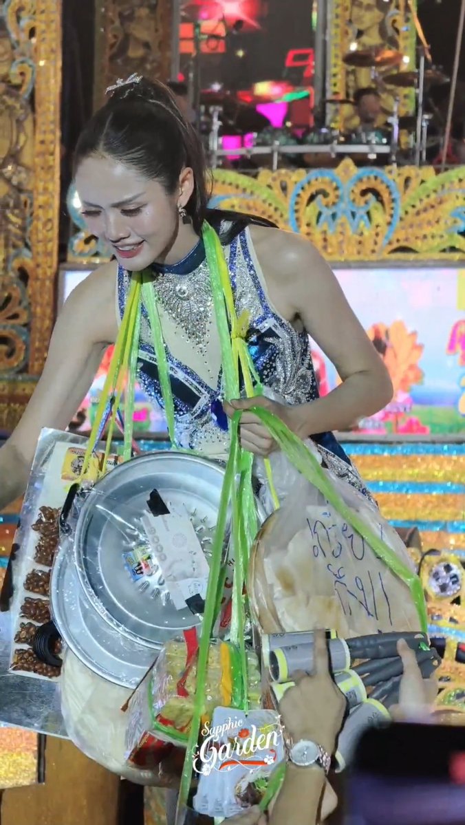 𝙔𝙫𝙚𝙨🐍| สวยสะดุ้ง🌾🌿🐃🐂🐈🐓🍉🍃🚜🛵 tweet media