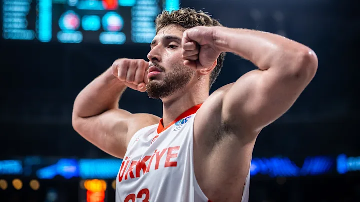 YBGLocks tweet media