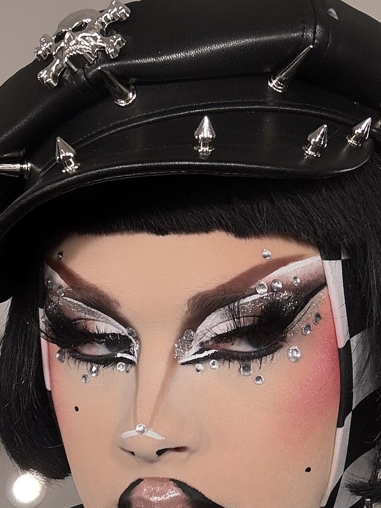 Lydia B Kollins tweet media