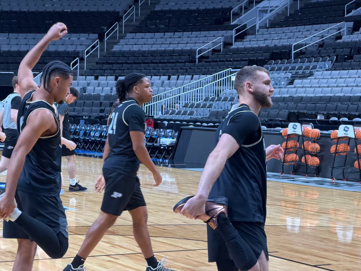 ISC_PU's tweet photo. Purdue Open Practice

📍: SAP Center https://t.co/1Cqsh4caSn