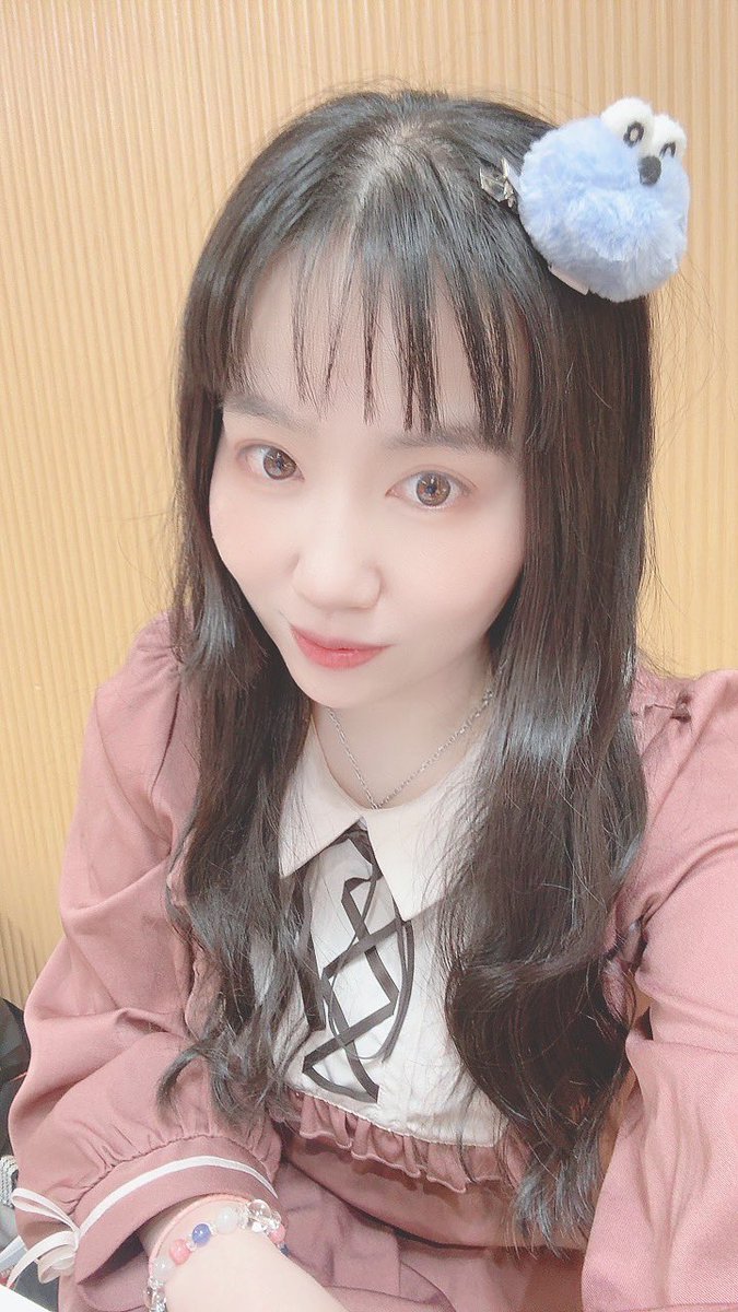 おはようございます(*ｐω-)｡O゜  
ずっと熱量高く代役やってたらすごく楽しくなっちゃったのですが  普段使わないトーンのせいで声帯も酷使しすぎましたw  
しばらくお休みなのでセーブしておきますw  
咳も出るから風邪なのかなー
悩ましい…
#レムプロ #朝活 #代役楽しすぎ #声帯セーブ