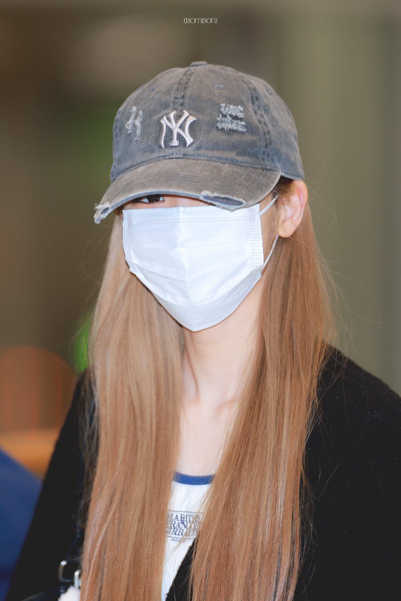 (BomBon) tweet media