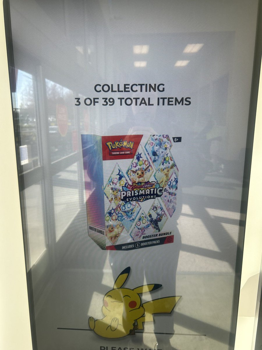 IlovePokeBondo tweet media