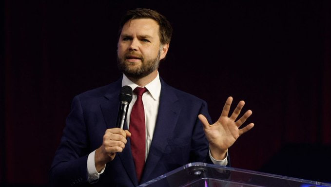 Stand Up For Trump tweet media