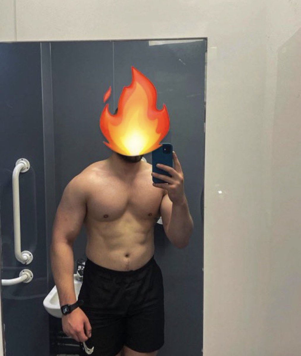 MASTERJAY25's tweet photo. Back on here boys! Get in those DMs 🤑😈

cashmaster findom alpha sub dom finsub master feetworship feet https://t.co/F1ZCcig43v
