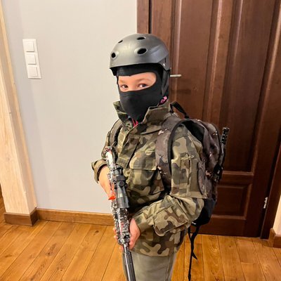 AnaRoKoKo tweet media