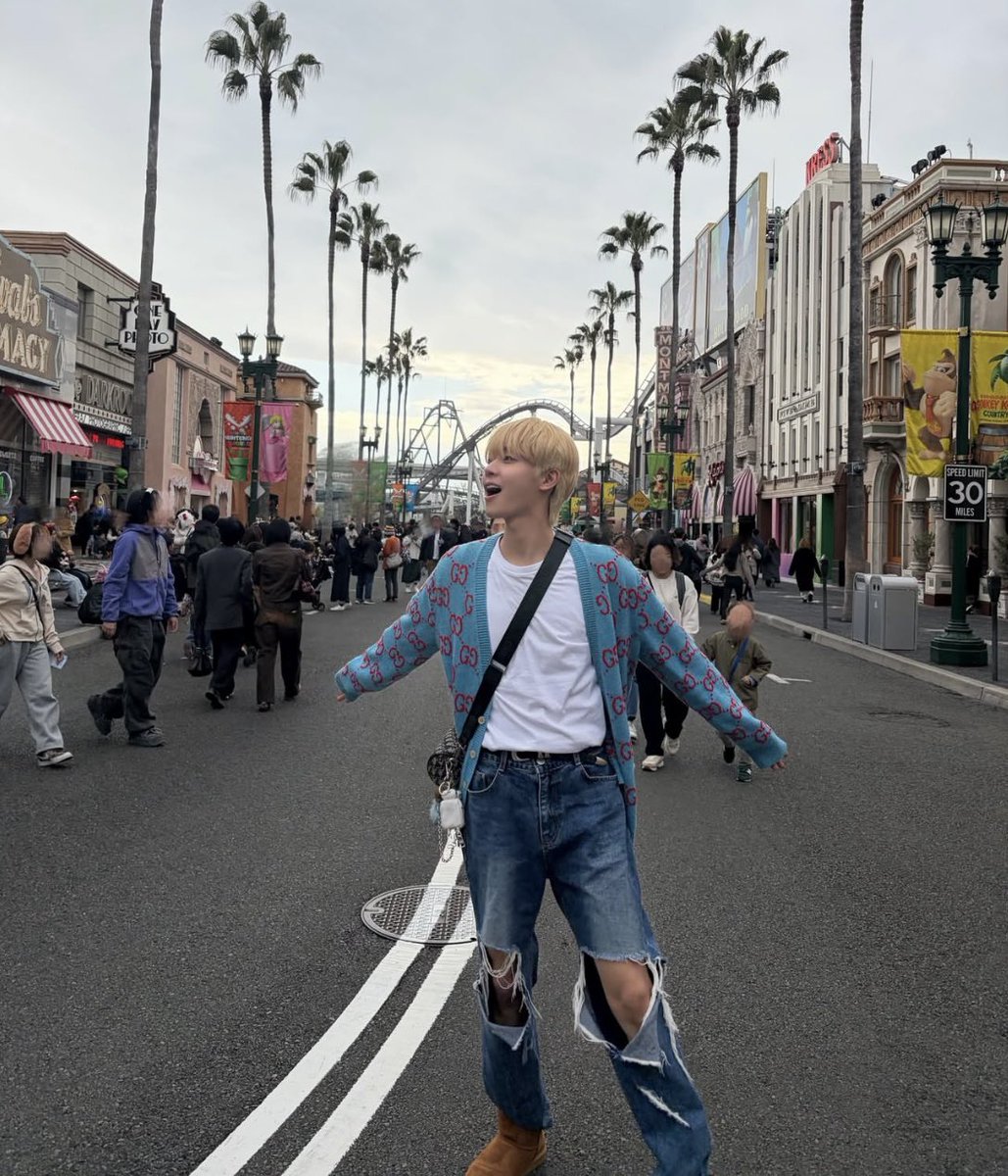 𓂃🌼🍃 tweet media