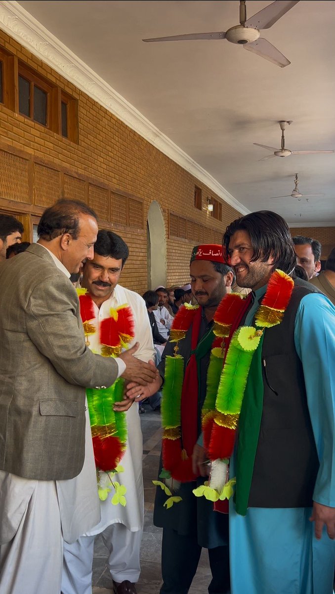 DNNaveed001's tweet photo. انصاف یوتھ ونگ ہنگو اور ساؤتھ ریجن خیبرپختونخوا کے طرف سے تیاری جاری ہے اگلے کال کی https://t.co/lAXOgmsVjP
