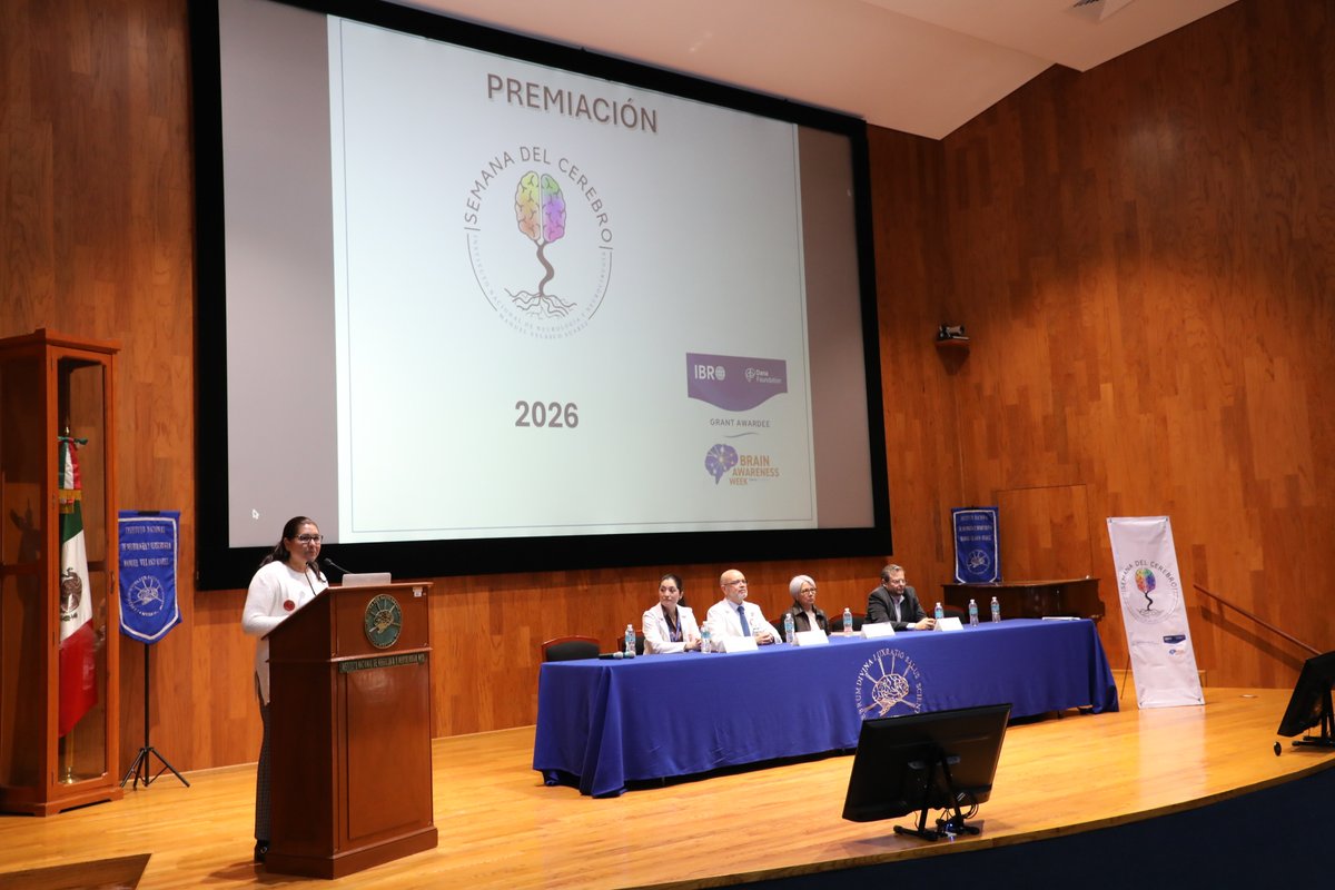 INNNMVS's tweet photo. 👩‍🏫👨‍🏫Realizamos conferencias, talleres, juegos, dinámicas, exposiciones en donde especialistas compartieron conocimientos sobre aspectos del funcionamiento del cerebro, la salud mental y el desarrollo humano, generando espacios de aprendizaje, diálogo y curiosidad científica. https://t.co/ggudvd8Suo