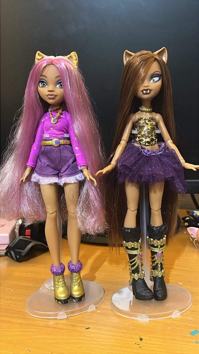 everwh0r33's tweet photo. this is insane btw (need to do the custom’s hair) https://t.co/qNwtubqf1a