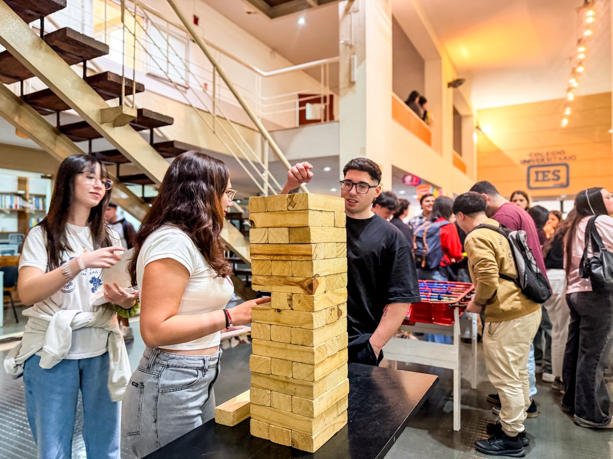Colegio Universitario IES tweet media