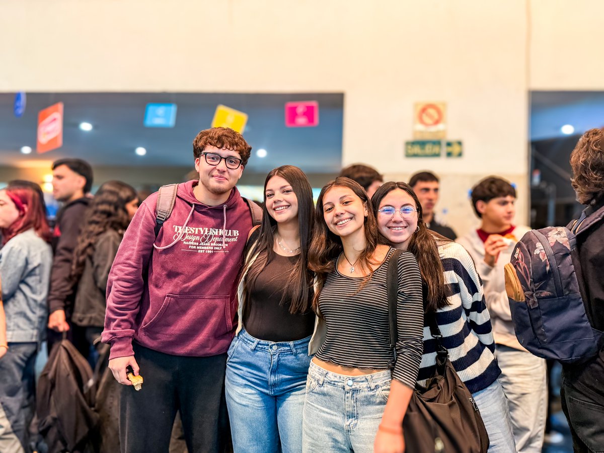 Colegio Universitario IES tweet media