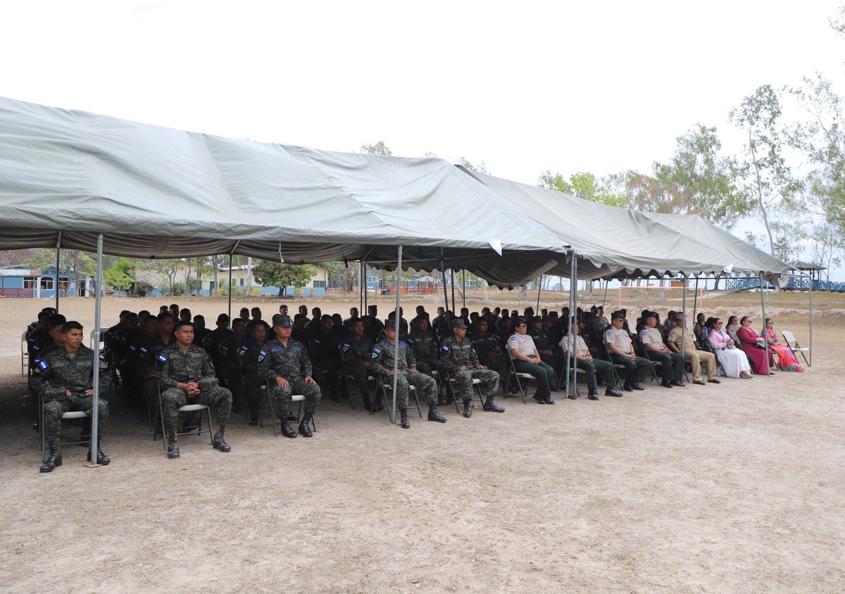 Fuerzas Armadas de Honduras tweet media