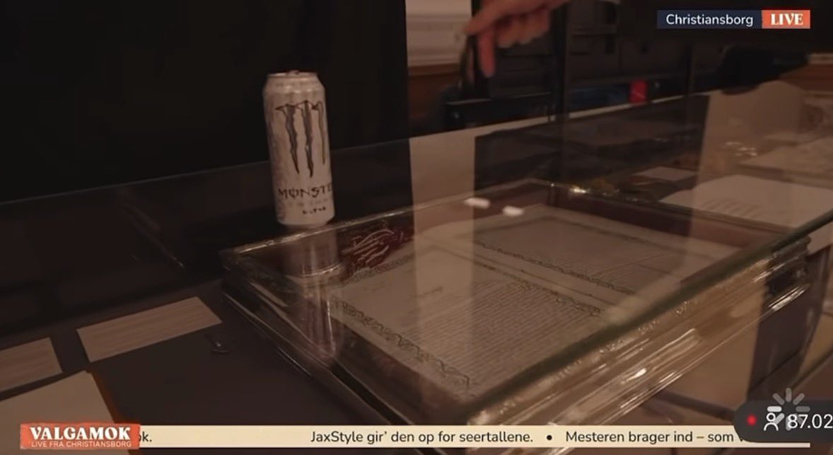 Joakim 🌹🇳🇴🇪🇺 tweet media