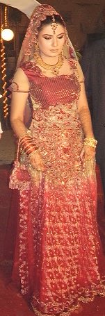 LIONE$$ لبوة An Anthophile tweet media