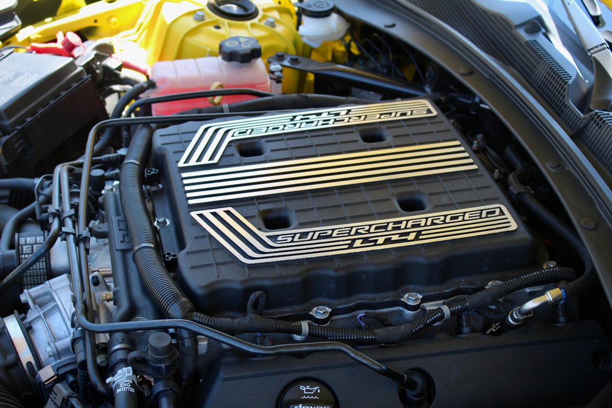 CleanClassicCar's tweet image. Supercharged. Aggressive. Unmistakable. 🟡🔥

This 2018 #CamaroZL1 in Bright Yellow is the definition of modern American muscle. Low miles, Clean Carfax, and ready for a new home.

Check out the full specs at Classic Cars of Sarasota

#ZL1 #Chevrolet #MuscleCars #Sarasota