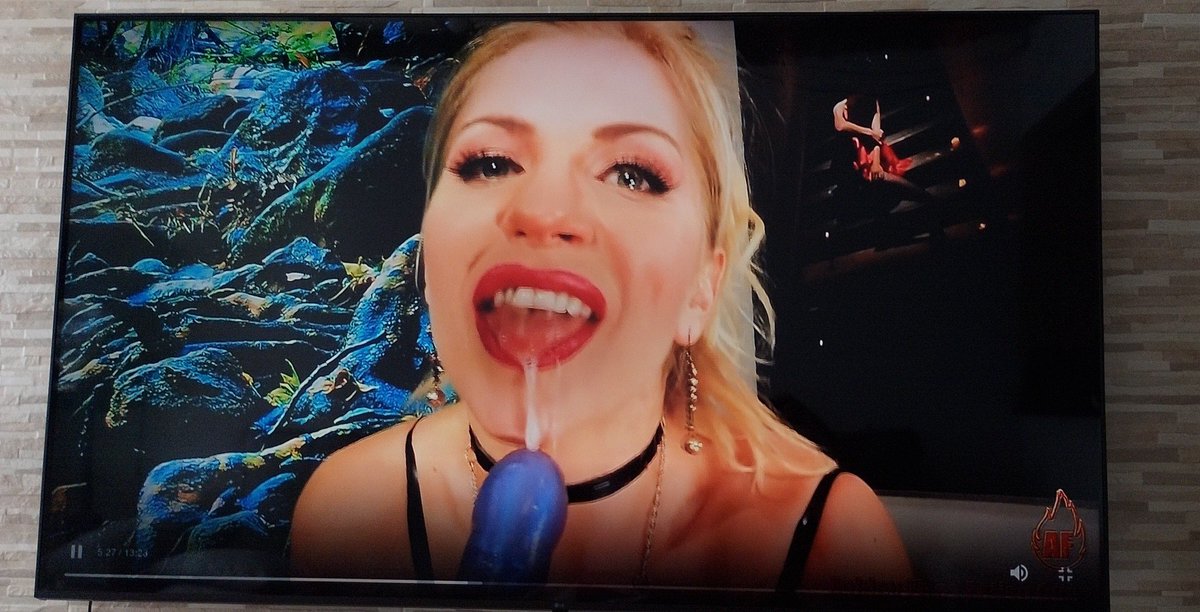 Kingdom of Ashley Fires 👑 tweet media