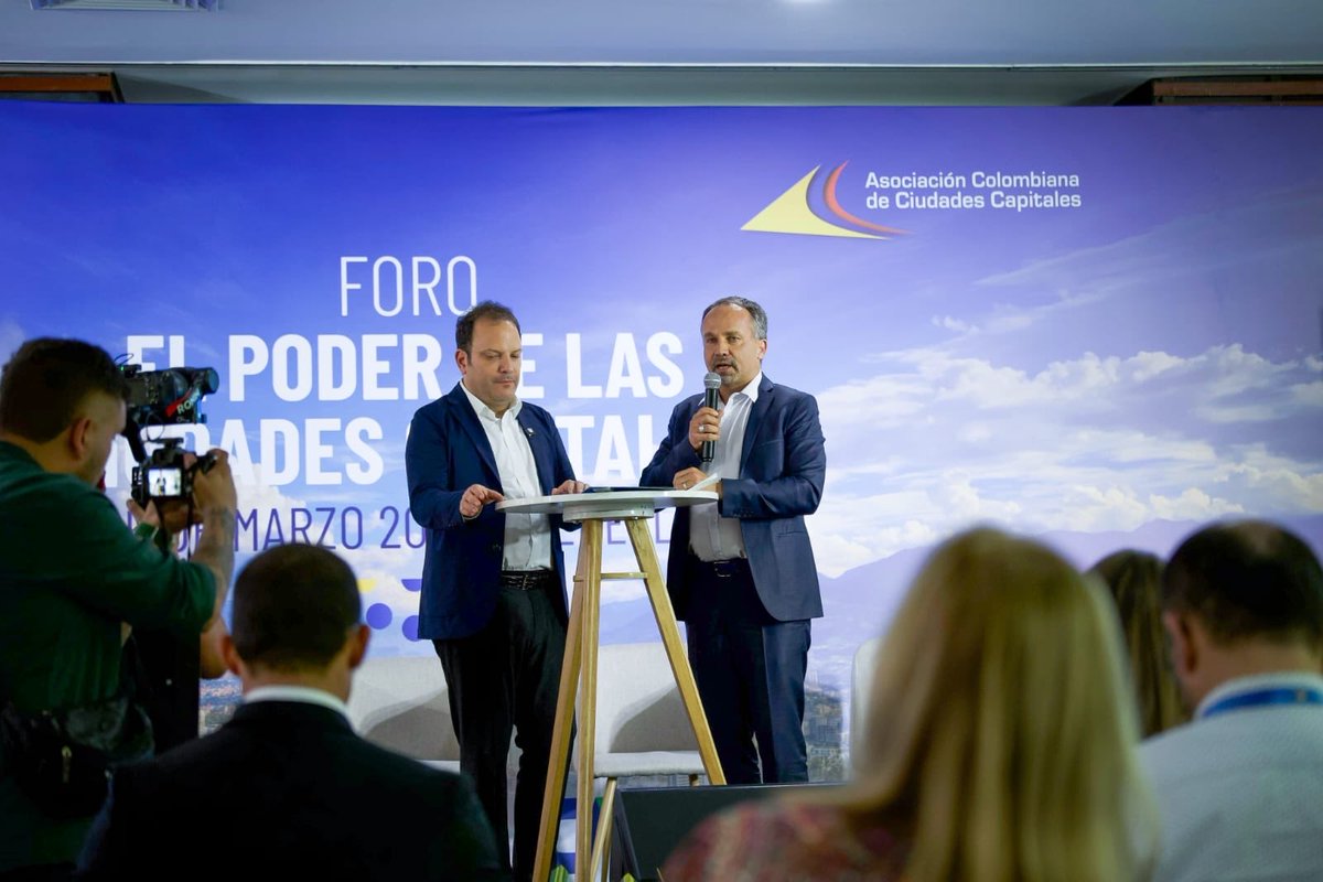 Director Programa Mundial de Alimentos en Colombia tweet media