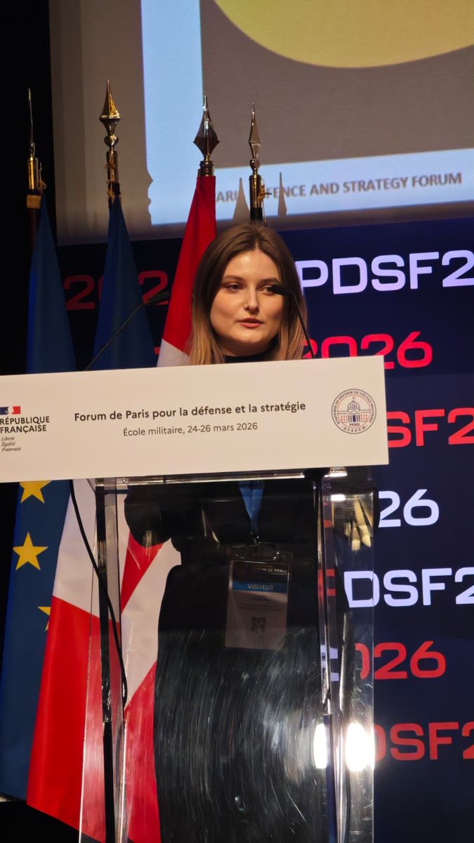 FDS_Forum's tweet photo. #PDSF2026 – Table ronde sur les enjeux stratégiques du Grand Nord
Dans le cadre du #PAFC26 et du Paris Defence and Strategy Forum (PDSF), nous avons eu le plaisir de co-organiser une table ronde à l’Amphithéâtre Foch consacrée à :
➡️ La défense de la souveraineté territoriale et la sécurisation des ressources stratégiques dans le Grand Nord
Cette session a réuni des intervenants de haut niveau comme des représentants des communautés stratégique et académique et des experts des enjeux de souveraineté et de sécurité dans l’Arctique.
Parmi les intervenants, nous aurons la chance d'avoir les points de vue et analyses de David Behar (CAPS, Ministère de l'Europe et des Affaires étrangères), Henrik Breitenbauch (Forsvarsakademiet), l'attaché de défense canadien Jason Galuga, la directrice général de la fondation Robert Schuman Pascale Joannin et l'Ambassadrice de Suède en France
Caroline Vicini (Ambassade de Suède en France)
Modération : Ulrike Franke, PhD
Un grand merci à l’ensemble des intervenants, partenaires et participants pour leur engagement et la qualité des échanges.
Sylvana Al Baba Douaihy , Anne Ausfelder , Inès Avat, Flavien Berwick , Benjamin Billy , Frédéric Dion , Johanna Aurélie D. , Benjamin Pfannes , Emilie Sauriol , Dimitri Jalocha
#PDSF #PAFC26 #Arctique #Stratégie #Défense #OTAN #Géopolitique
Paris Defence and Strategy Forum Fondation Robert Schuman Institut de recherche stratégique de l'Ecole militaire (IRSEM) Association France-Canada Women in International Security Canada Women in International Security Deutschland e.V. – https://t.co/Aj9zjvJB6u North American and Arctic Defence and Security Network (NAADSN) Observatoire de la politique et la sécurité de l’Arctique (OPSA) CCÉAE - Centre canadien d'études allemandes et européennes
Teodora MOROSANU Laurent Borzillo, Ph. D / Docteur en science politique, Côme Lécossais Léa Pérémarty Clémence Souesme