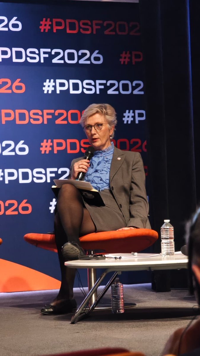 FDS_Forum's tweet photo. #PDSF2026 – Table ronde sur les enjeux stratégiques du Grand Nord
Dans le cadre du #PAFC26 et du Paris Defence and Strategy Forum (PDSF), nous avons eu le plaisir de co-organiser une table ronde à l’Amphithéâtre Foch consacrée à :
➡️ La défense de la souveraineté territoriale et la sécurisation des ressources stratégiques dans le Grand Nord
Cette session a réuni des intervenants de haut niveau comme des représentants des communautés stratégique et académique et des experts des enjeux de souveraineté et de sécurité dans l’Arctique.
Parmi les intervenants, nous aurons la chance d'avoir les points de vue et analyses de David Behar (CAPS, Ministère de l'Europe et des Affaires étrangères), Henrik Breitenbauch (Forsvarsakademiet), l'attaché de défense canadien Jason Galuga, la directrice général de la fondation Robert Schuman Pascale Joannin et l'Ambassadrice de Suède en France
Caroline Vicini (Ambassade de Suède en France)
Modération : Ulrike Franke, PhD
Un grand merci à l’ensemble des intervenants, partenaires et participants pour leur engagement et la qualité des échanges.
Sylvana Al Baba Douaihy , Anne Ausfelder , Inès Avat, Flavien Berwick , Benjamin Billy , Frédéric Dion , Johanna Aurélie D. , Benjamin Pfannes , Emilie Sauriol , Dimitri Jalocha
#PDSF #PAFC26 #Arctique #Stratégie #Défense #OTAN #Géopolitique
Paris Defence and Strategy Forum Fondation Robert Schuman Institut de recherche stratégique de l'Ecole militaire (IRSEM) Association France-Canada Women in International Security Canada Women in International Security Deutschland e.V. – https://t.co/Aj9zjvJB6u North American and Arctic Defence and Security Network (NAADSN) Observatoire de la politique et la sécurité de l’Arctique (OPSA) CCÉAE - Centre canadien d'études allemandes et européennes
Teodora MOROSANU Laurent Borzillo, Ph. D / Docteur en science politique, Côme Lécossais Léa Pérémarty Clémence Souesme