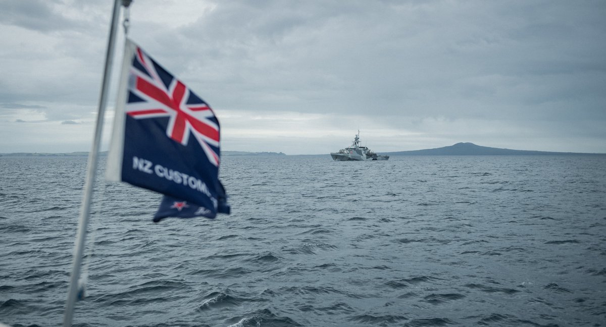 HMS Tamar tweet media