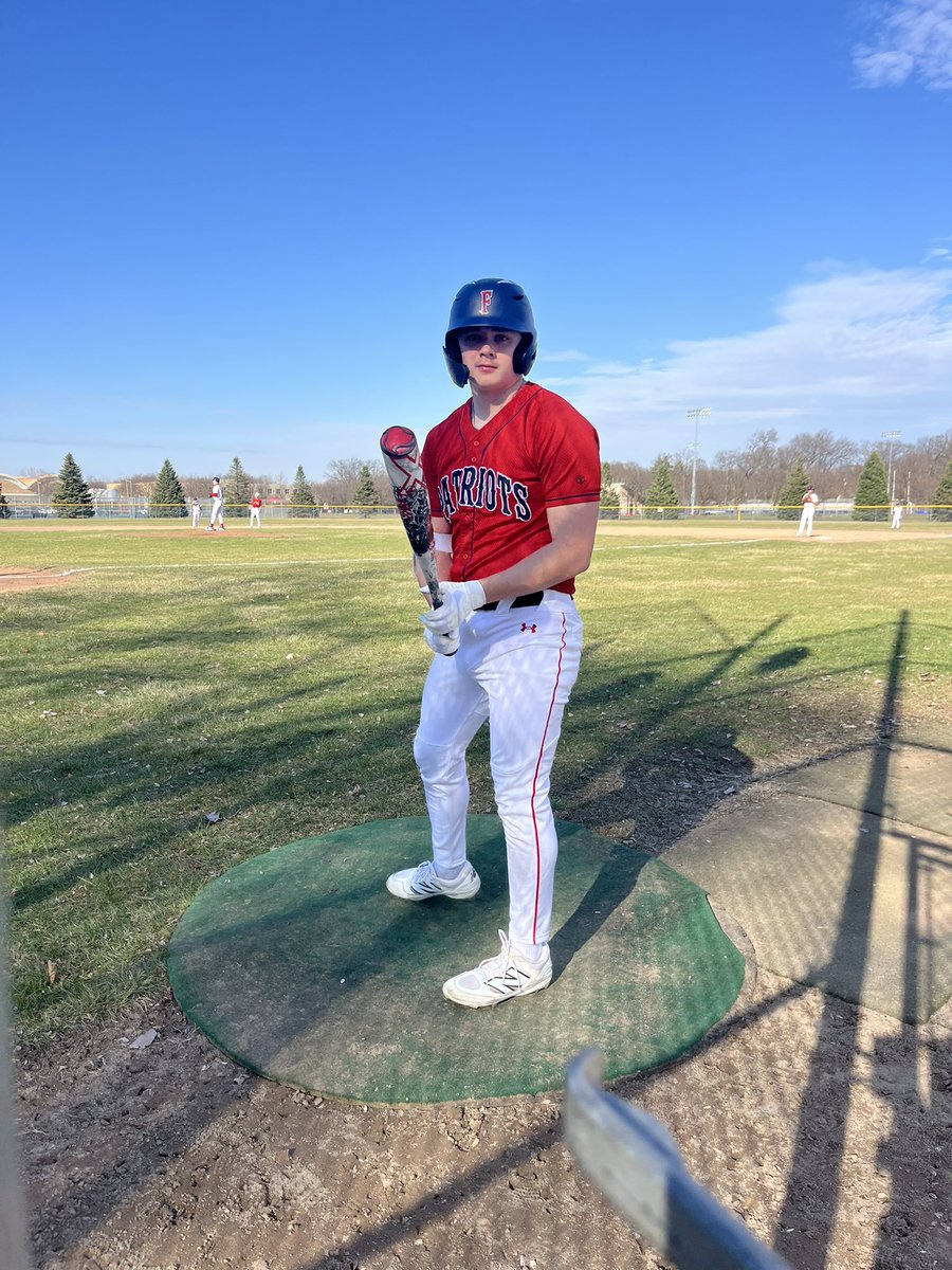 RussNFLDraft's tweet image. Year 12. #myson