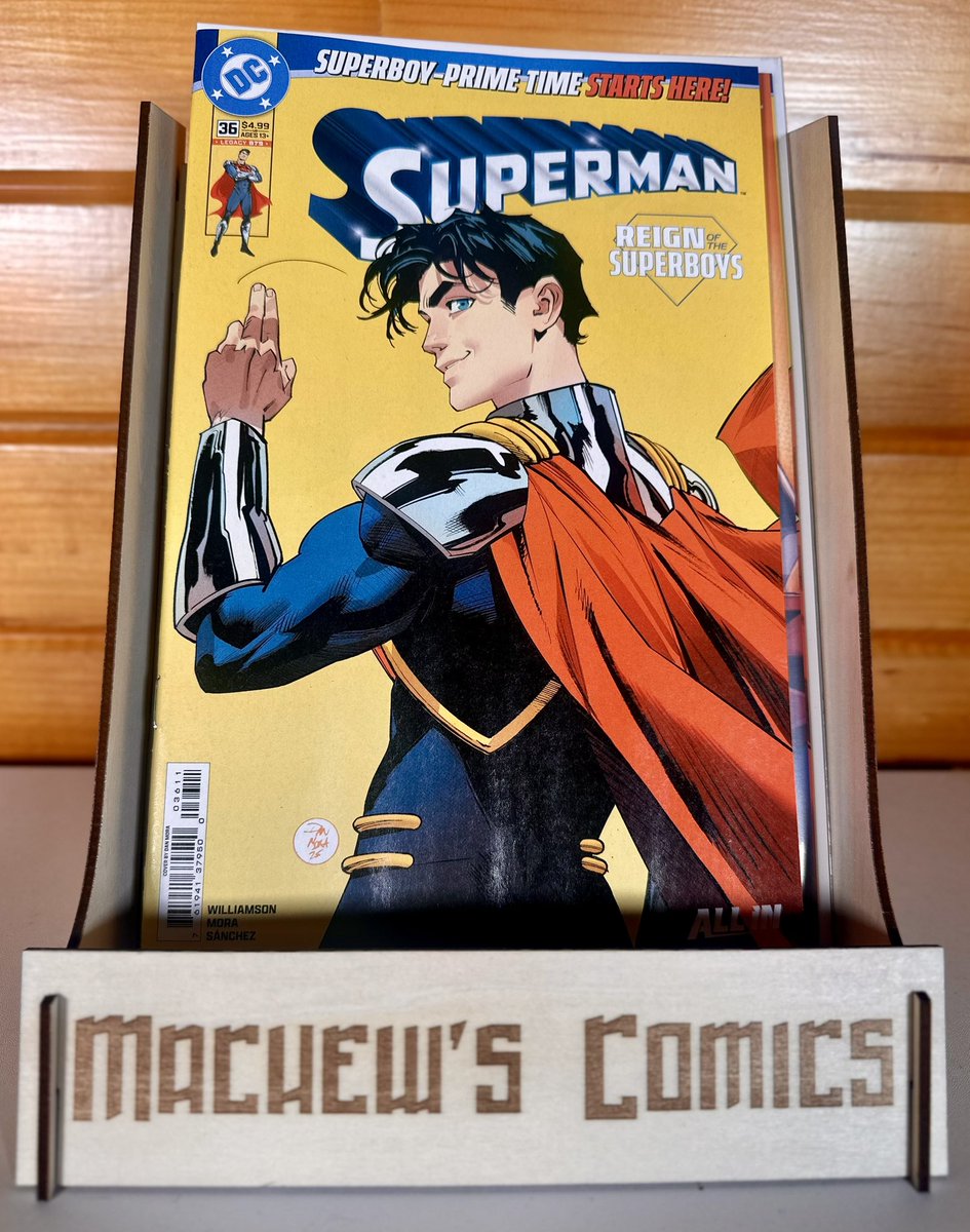 MachewsComics's tweet photo. Next in the booth 🎥🔥
Superman #36 🦸
Love the concept of these covers 🔥
#Superman #Superman36 #DanMora #Aco #RodReis #DCComics #ComicBooks #LCS #SpecBooks https://t.co/4JvIpF8T9J