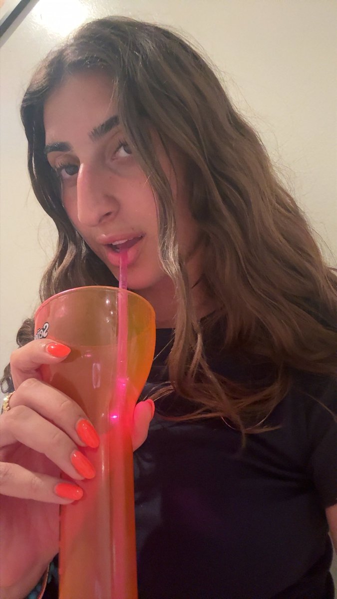 Princess Zara tweet media