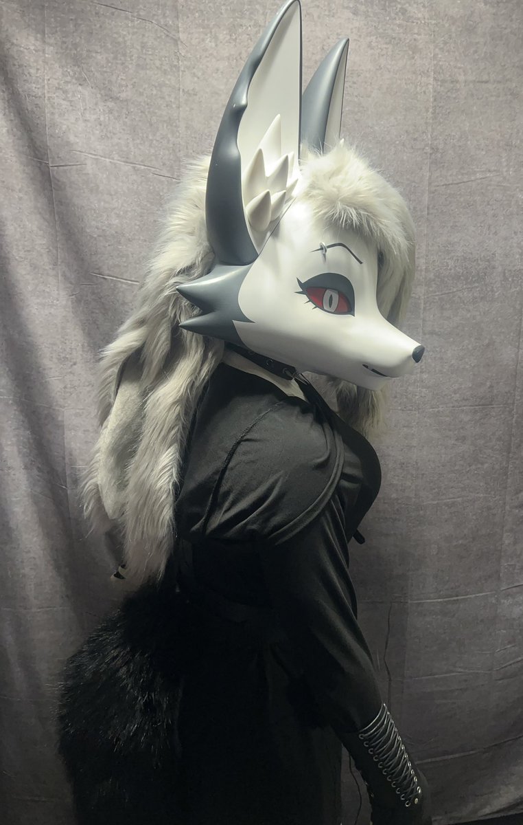 🐺Esdee_Love🐺🔜 Wondercon tweet media