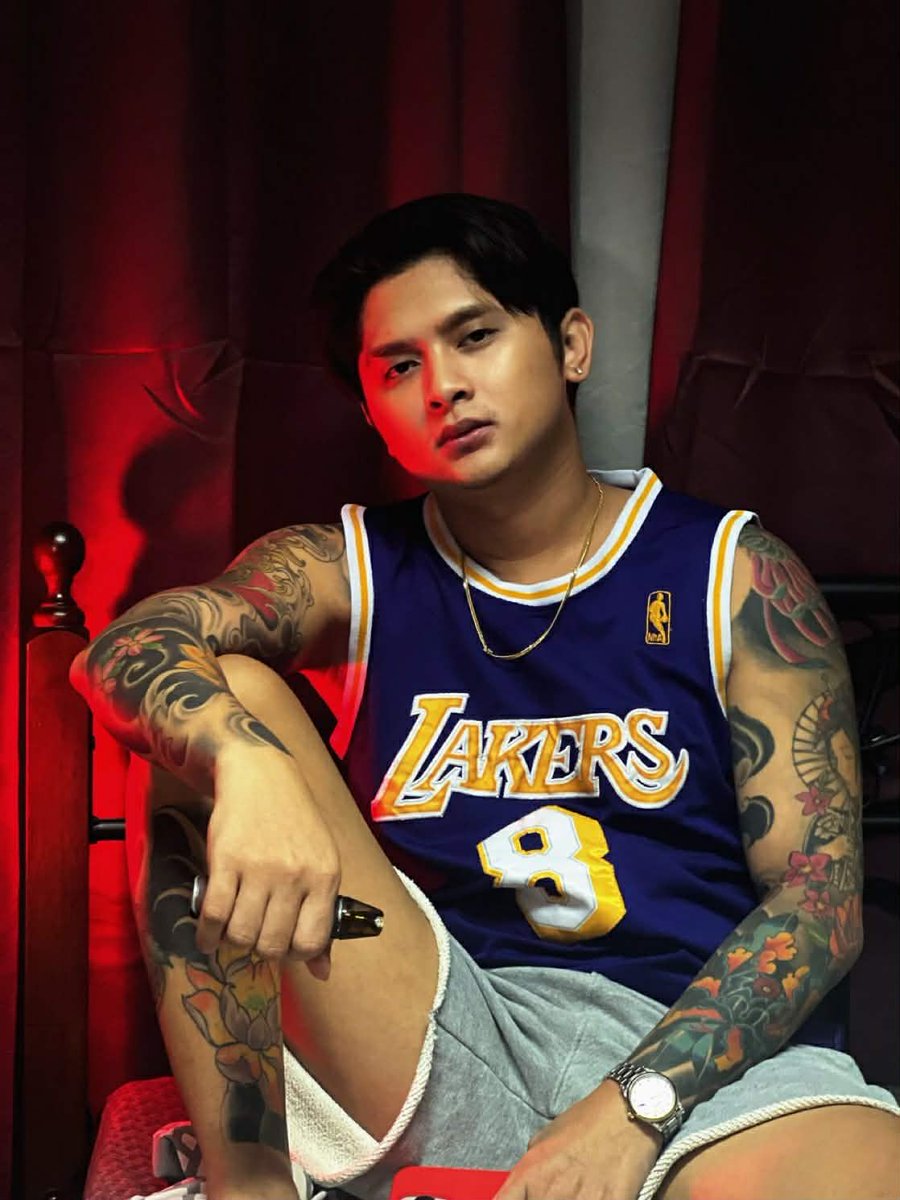9_KingsMico's tweet photo. Kings Chamber spa po tayo... https://t.co/Faa2PPX37K