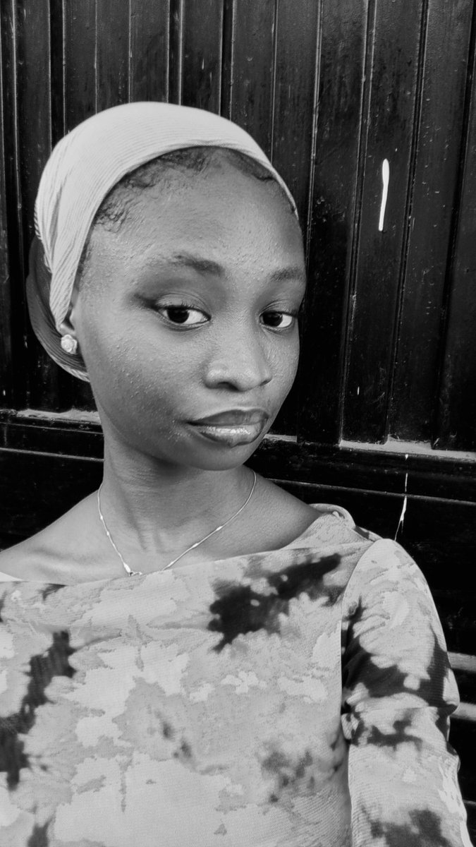 mommzzyy tweet media