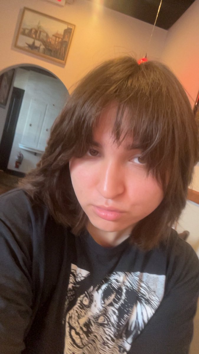 alegs 🏳️⚧️ tweet media