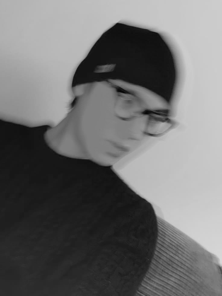 𝐌𝐀𝐑𝐊 tweet media