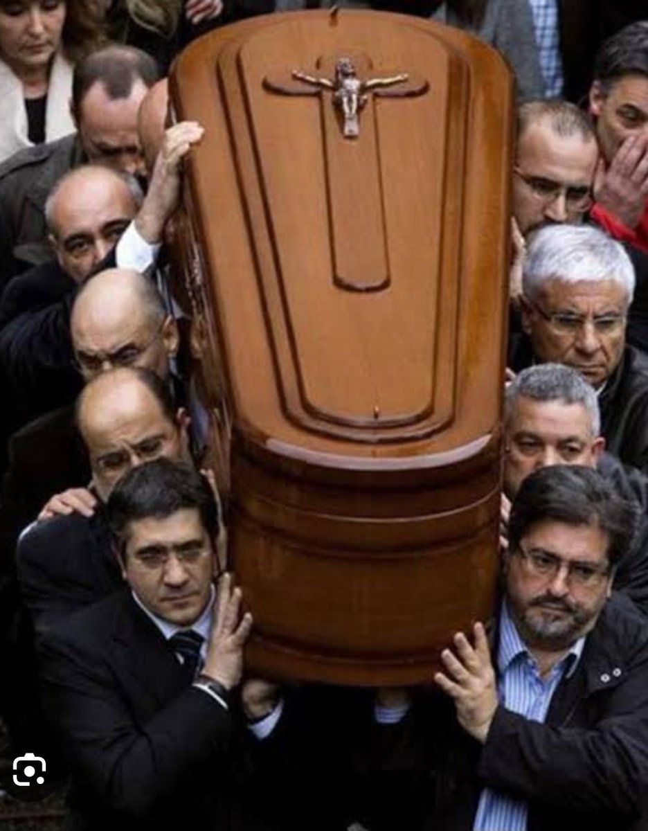 La Cuñada. tweet media