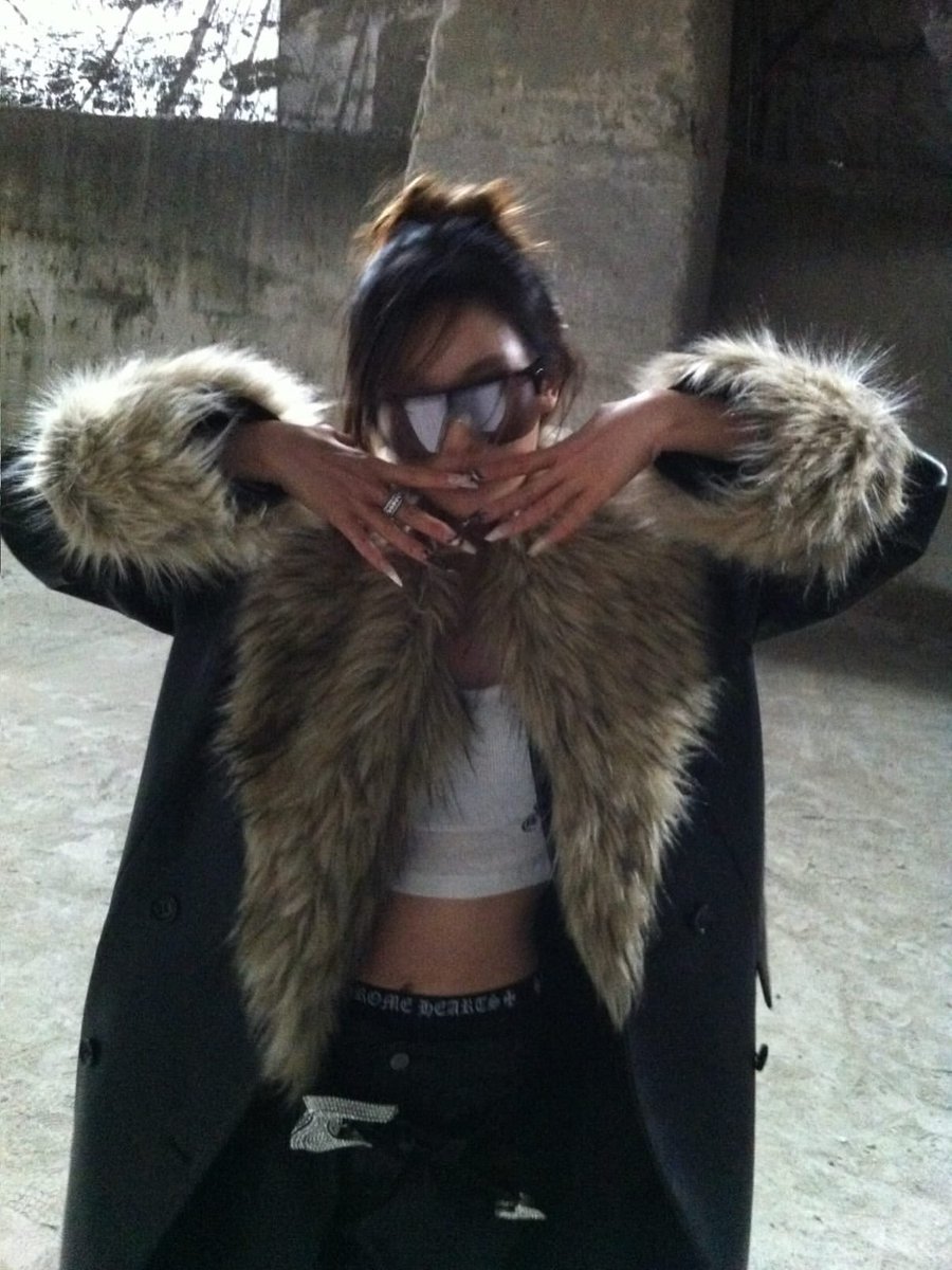 NINGNING Global tweet media