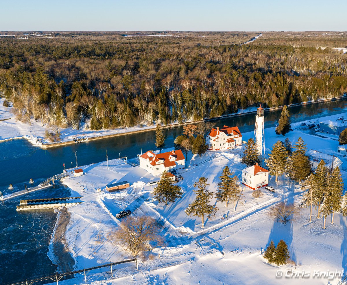 Chris Knight tweet media