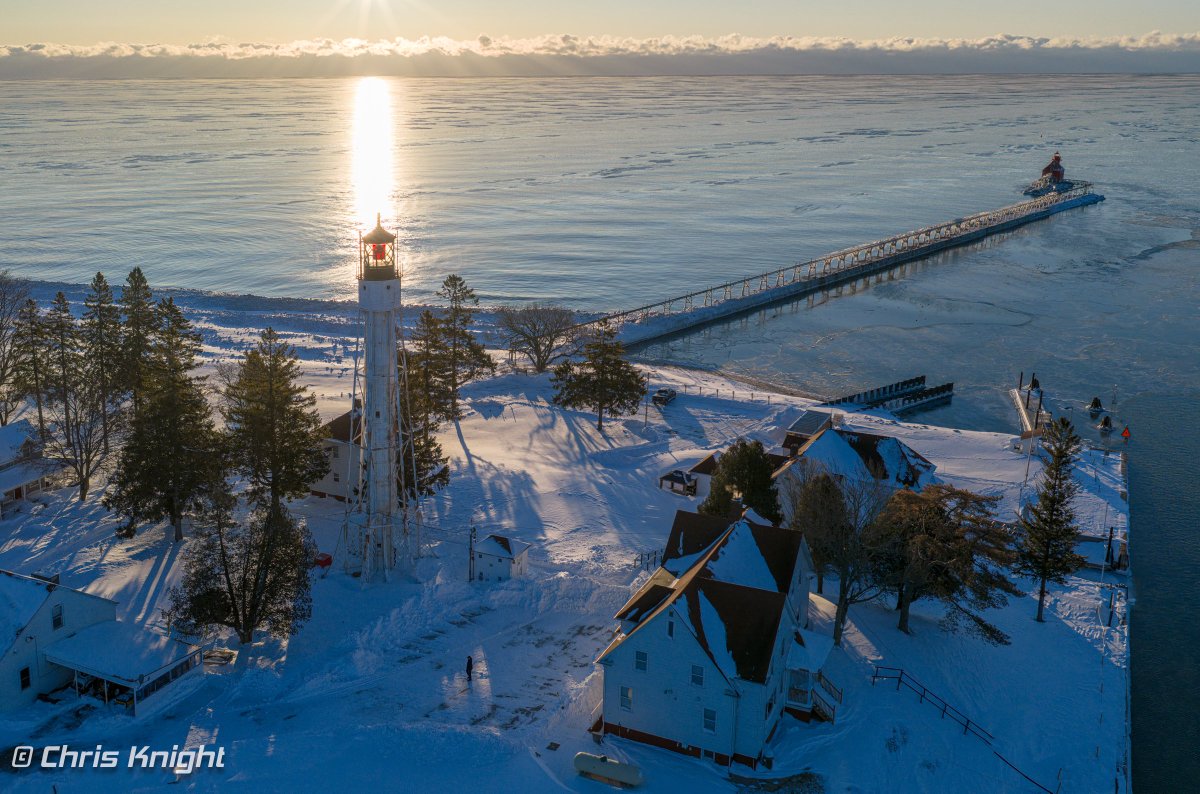 Chris Knight tweet media