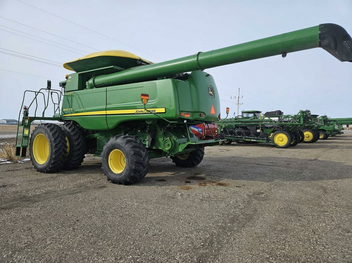 PrairieCoast equipment tweet media