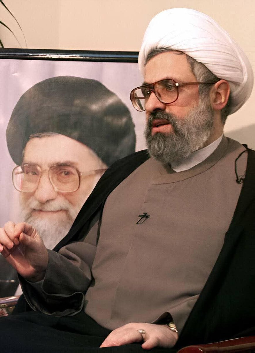 ‏زَيْنَب ☫ tweet media