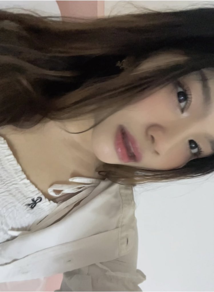 na ༊*·˚ tweet media