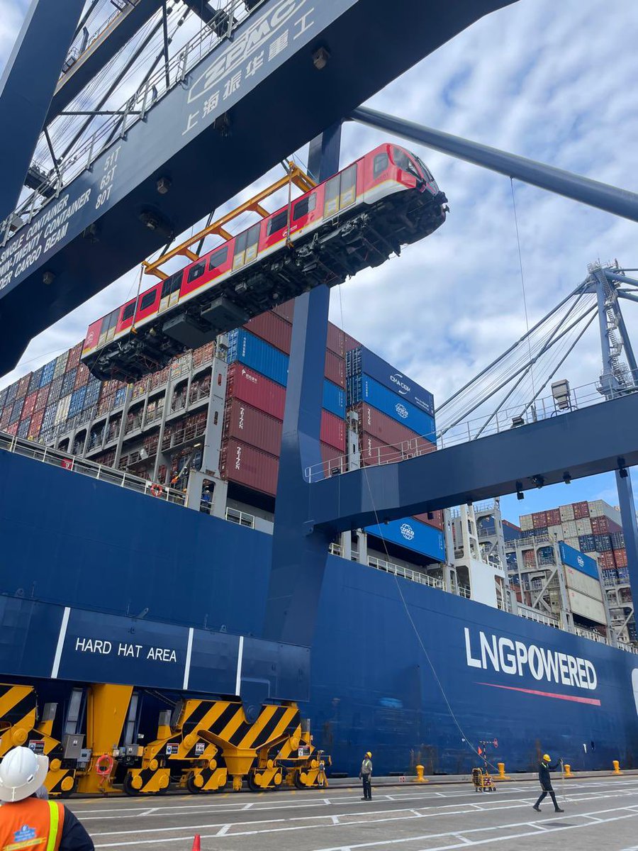 Carlos F. Galán tweet media