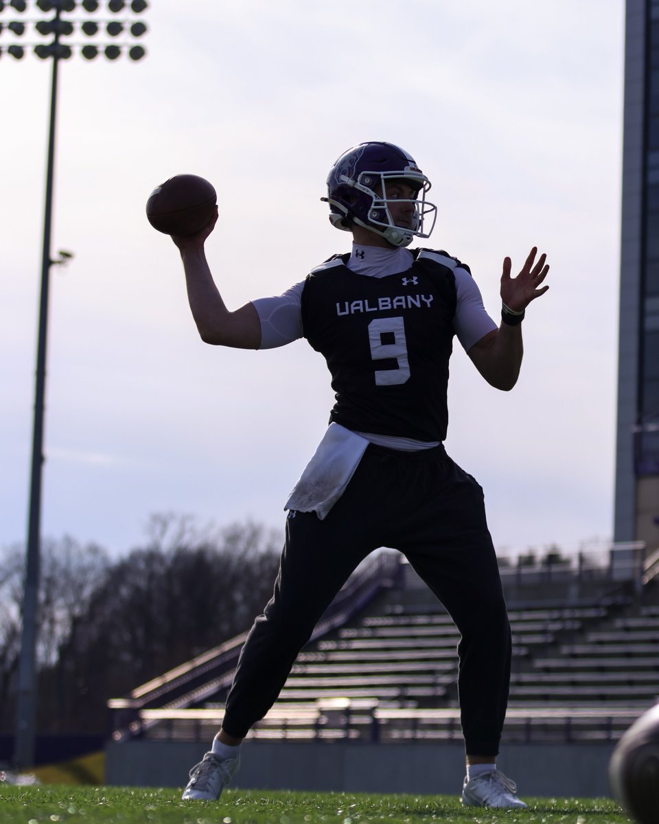 UAlbany Football tweet media