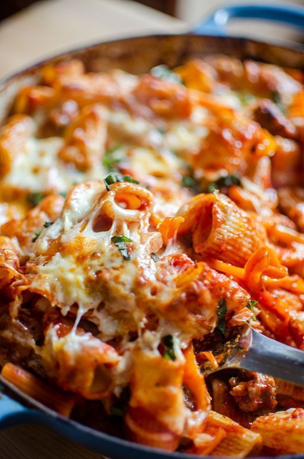 Living_Lou's tweet image. Sausage pasta is so cheesy! Here’s a fantastic recipe for you! 

RECIPE: buff.ly/2pjmf7C
#easyrecipe #delicious
