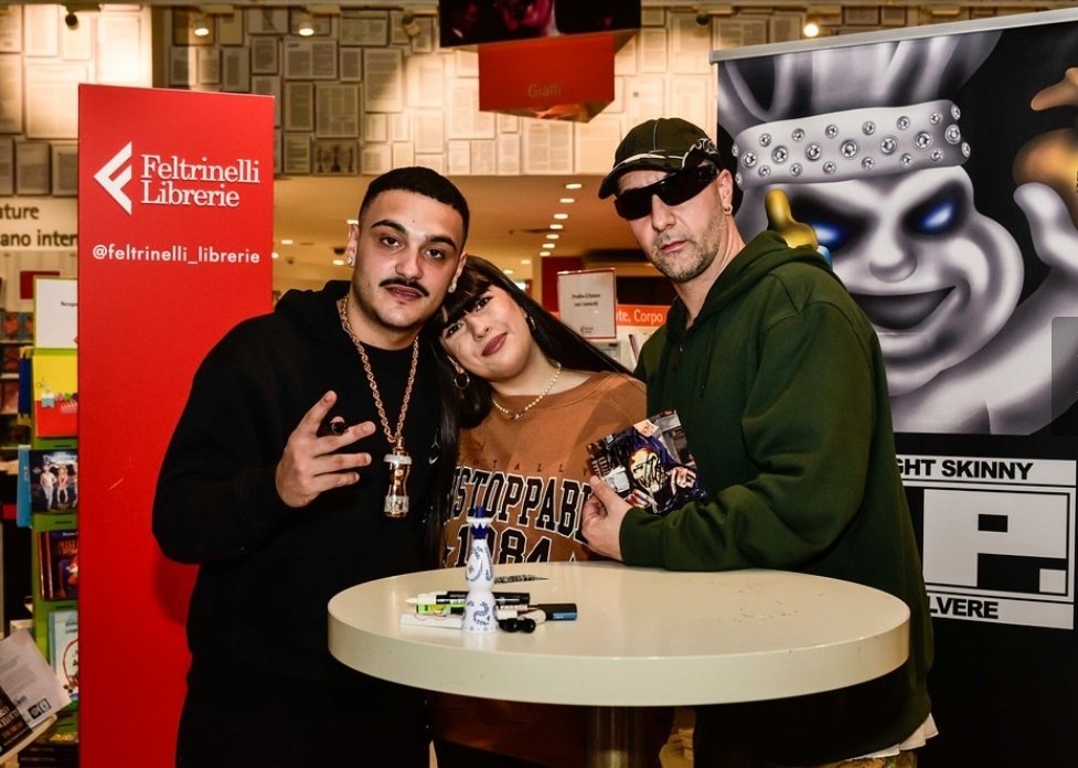 amia𖹭partenosaffica🎧ྀི tweet media