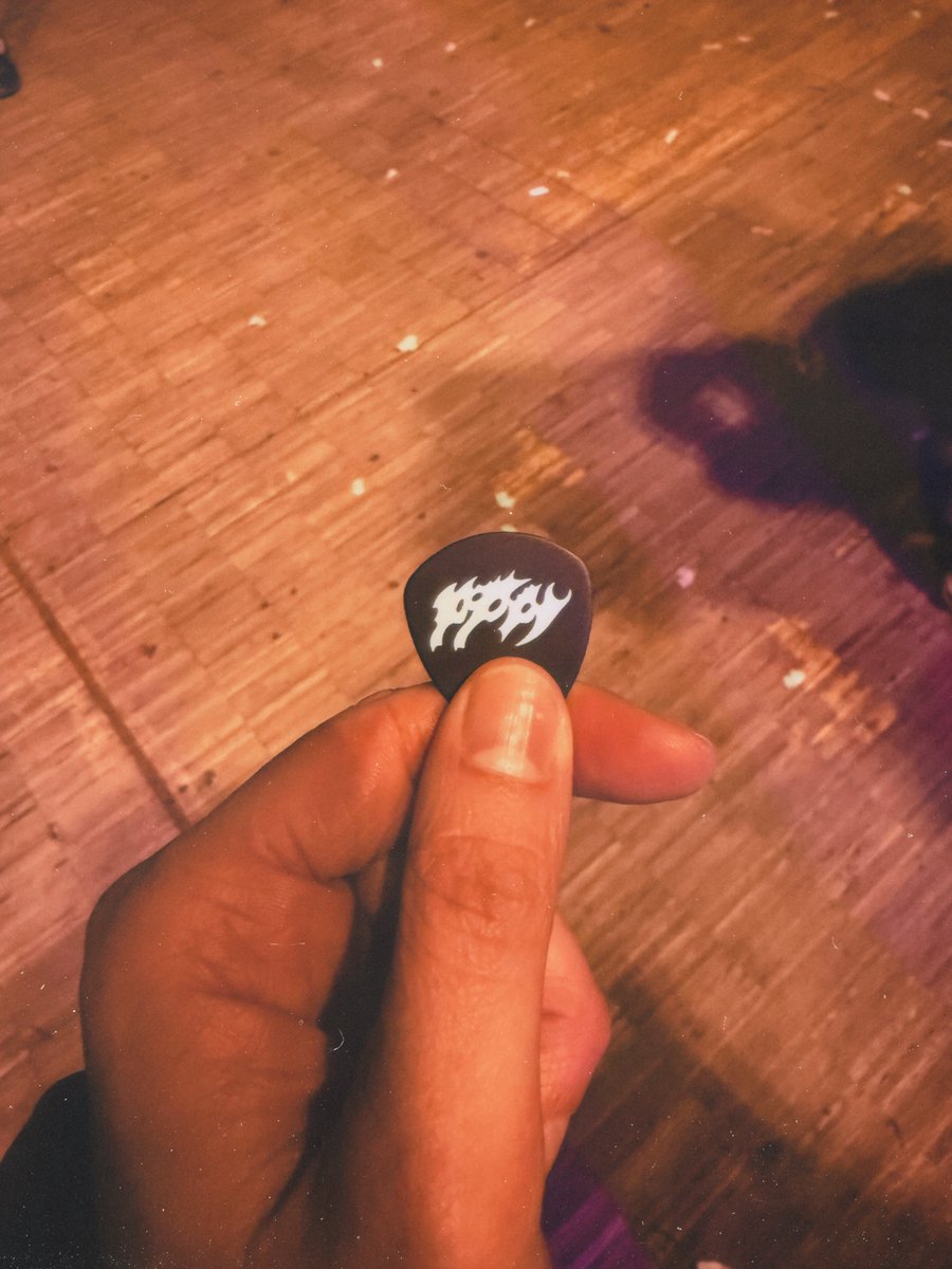 anna ☁️ tweet media