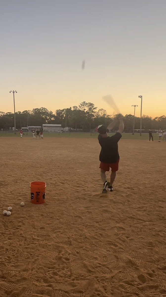 Lance Larimer tweet media